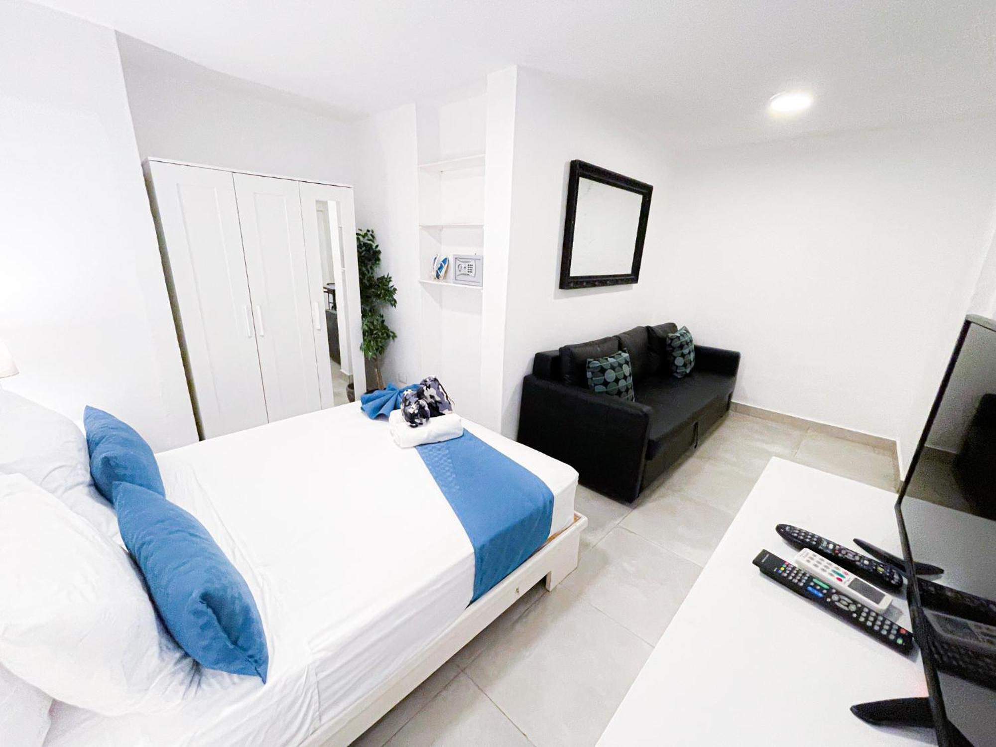 Sunny Seascape Villas & Aparts Hotel Wifi Bbq Los Corales Bavaro Beach Club & Spa Punta Cana Exterior photo